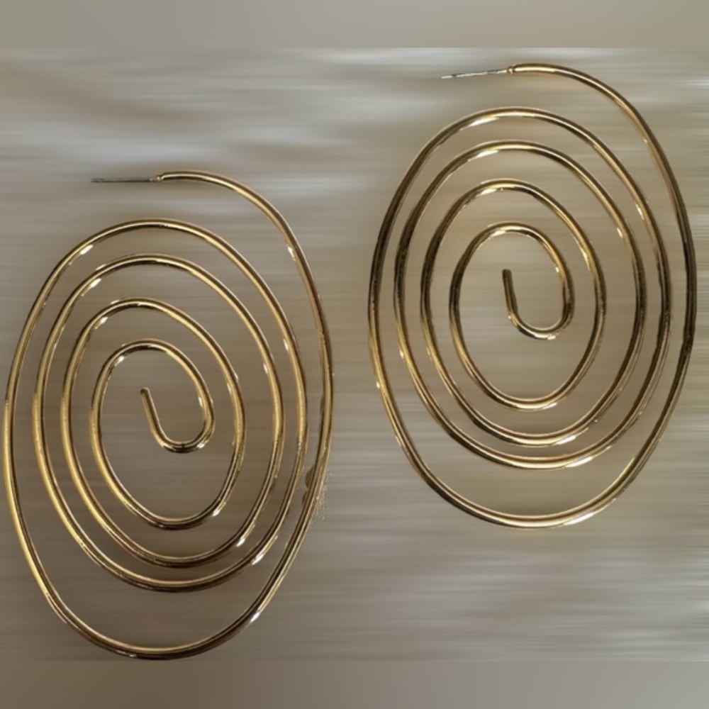 New with tags Zara Spirals Earrings